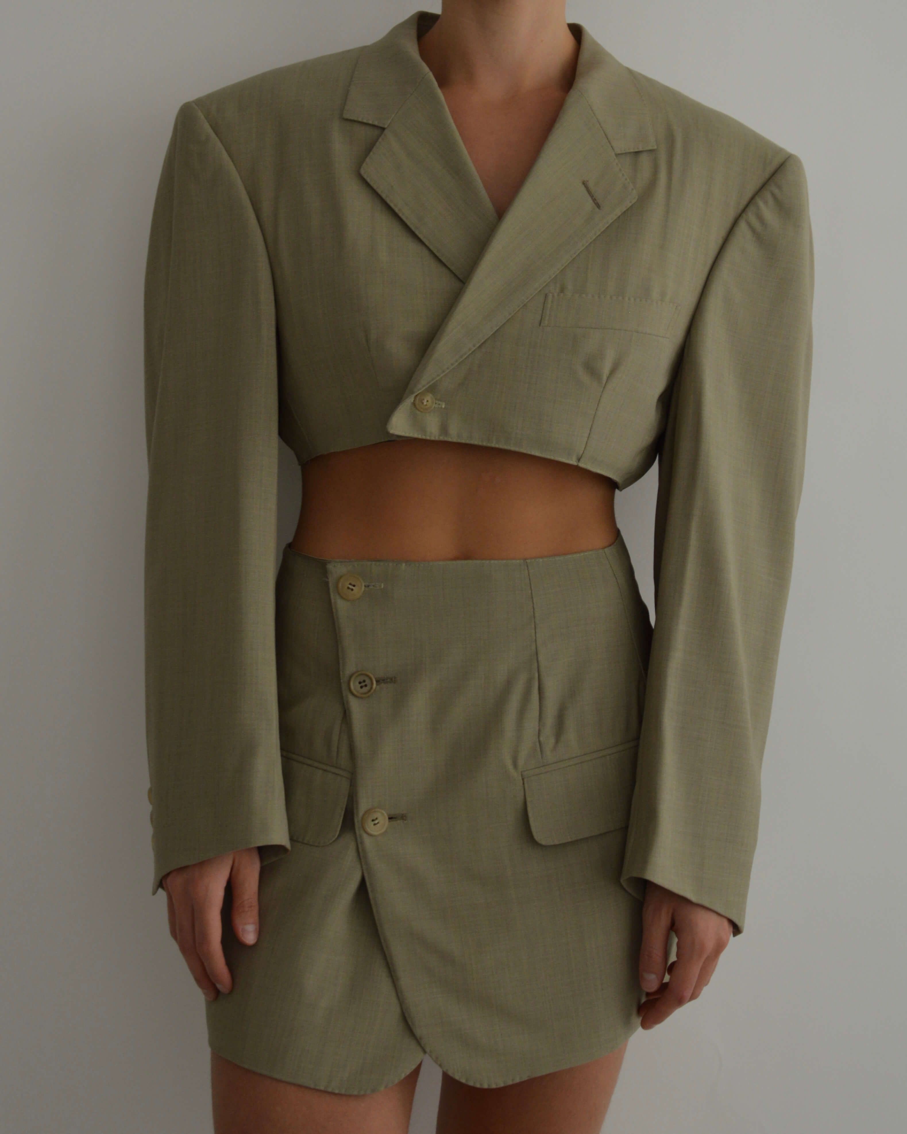 Blaset - Beige de negocios (talla pequeña)