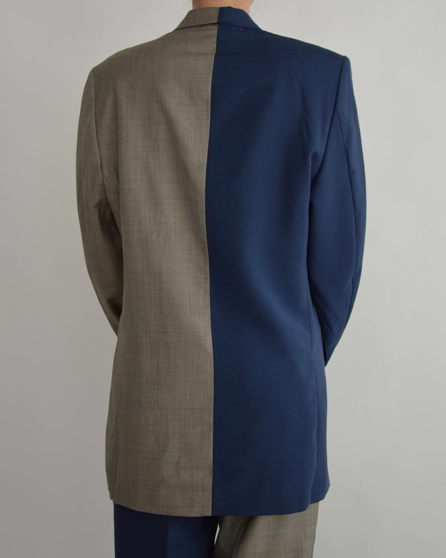 DUO Suit - Beige on Blue (M/L)