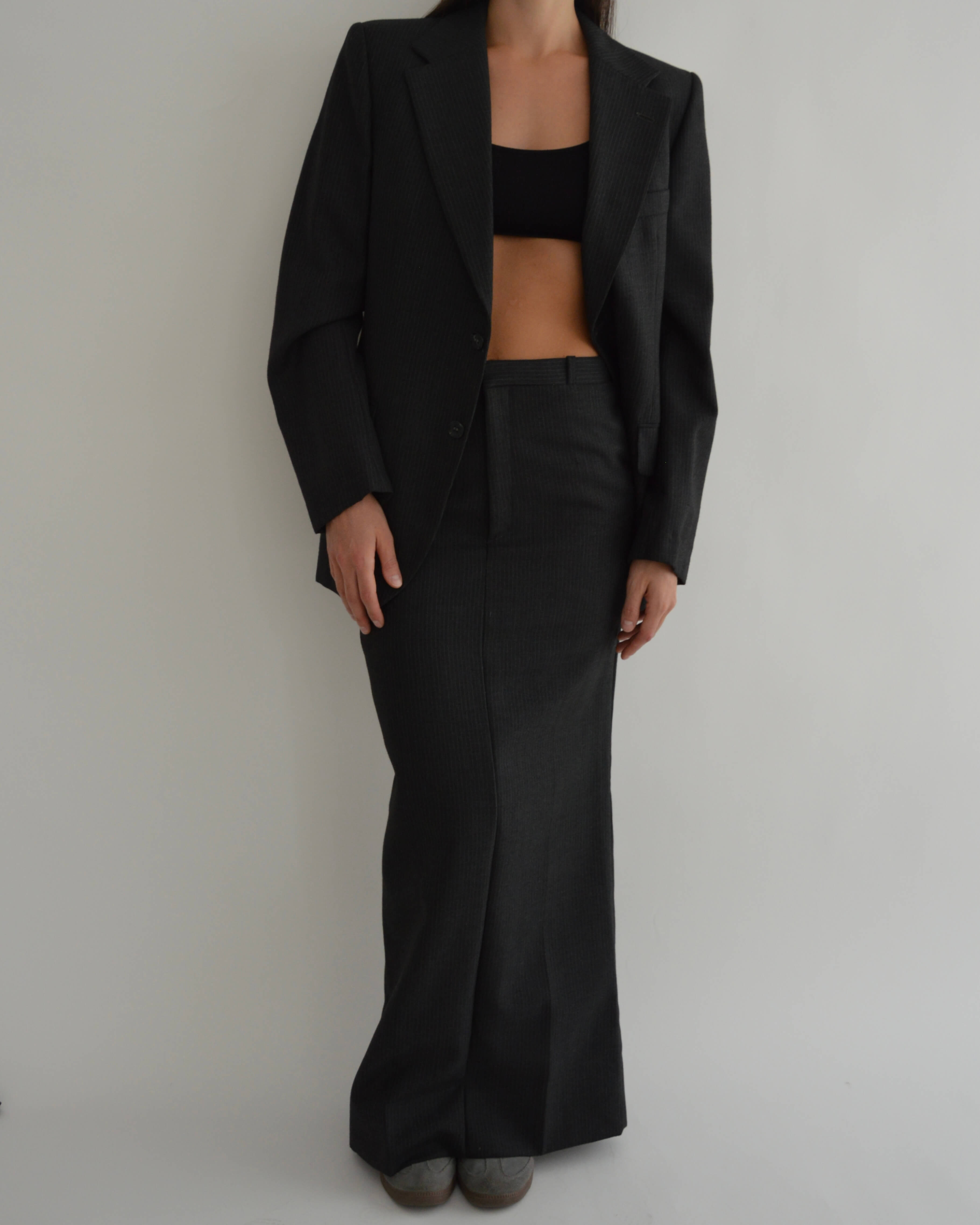 Skirt Suit - Black White Lines (XXS/S)