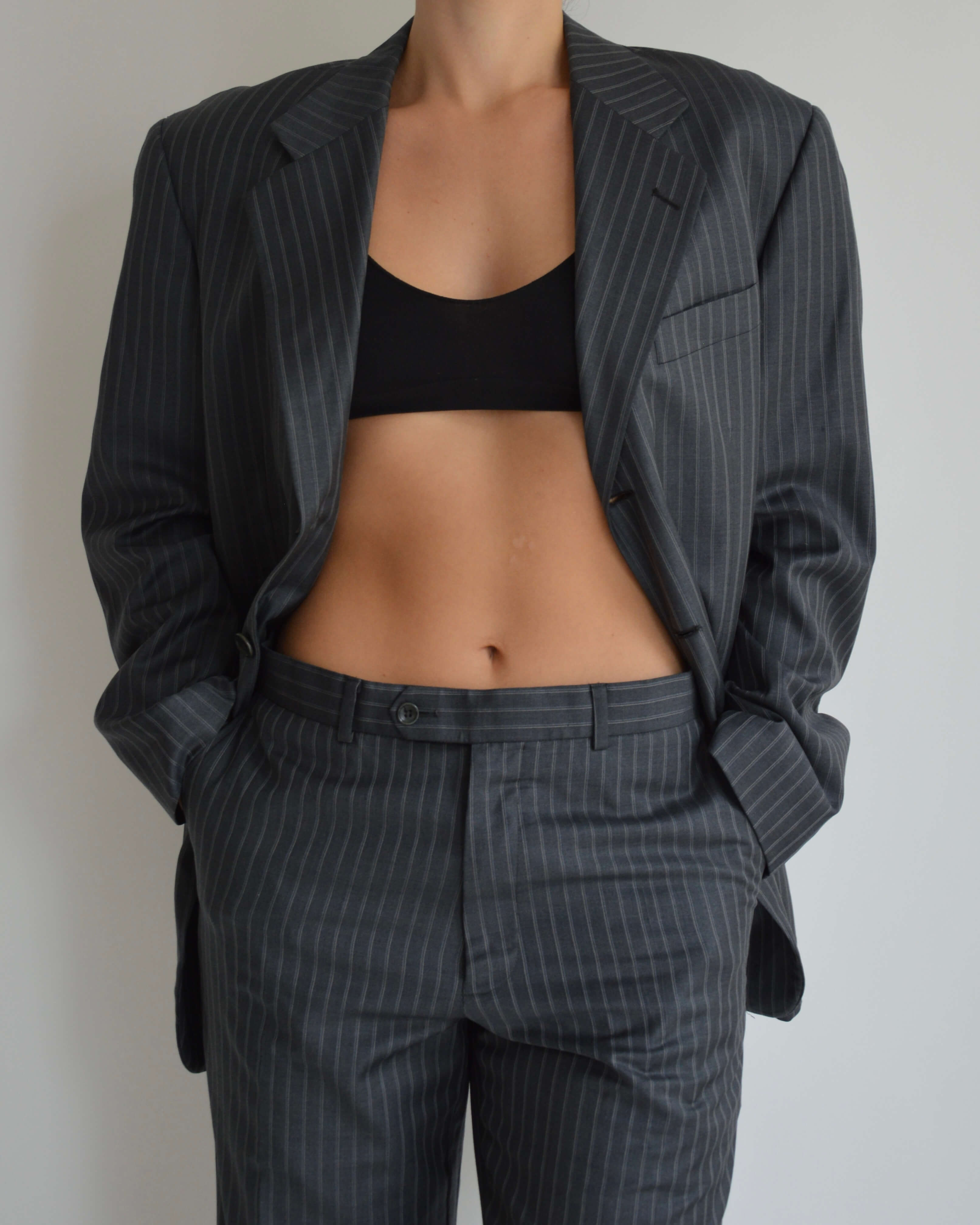 Suit - Business Perfection (M/L)