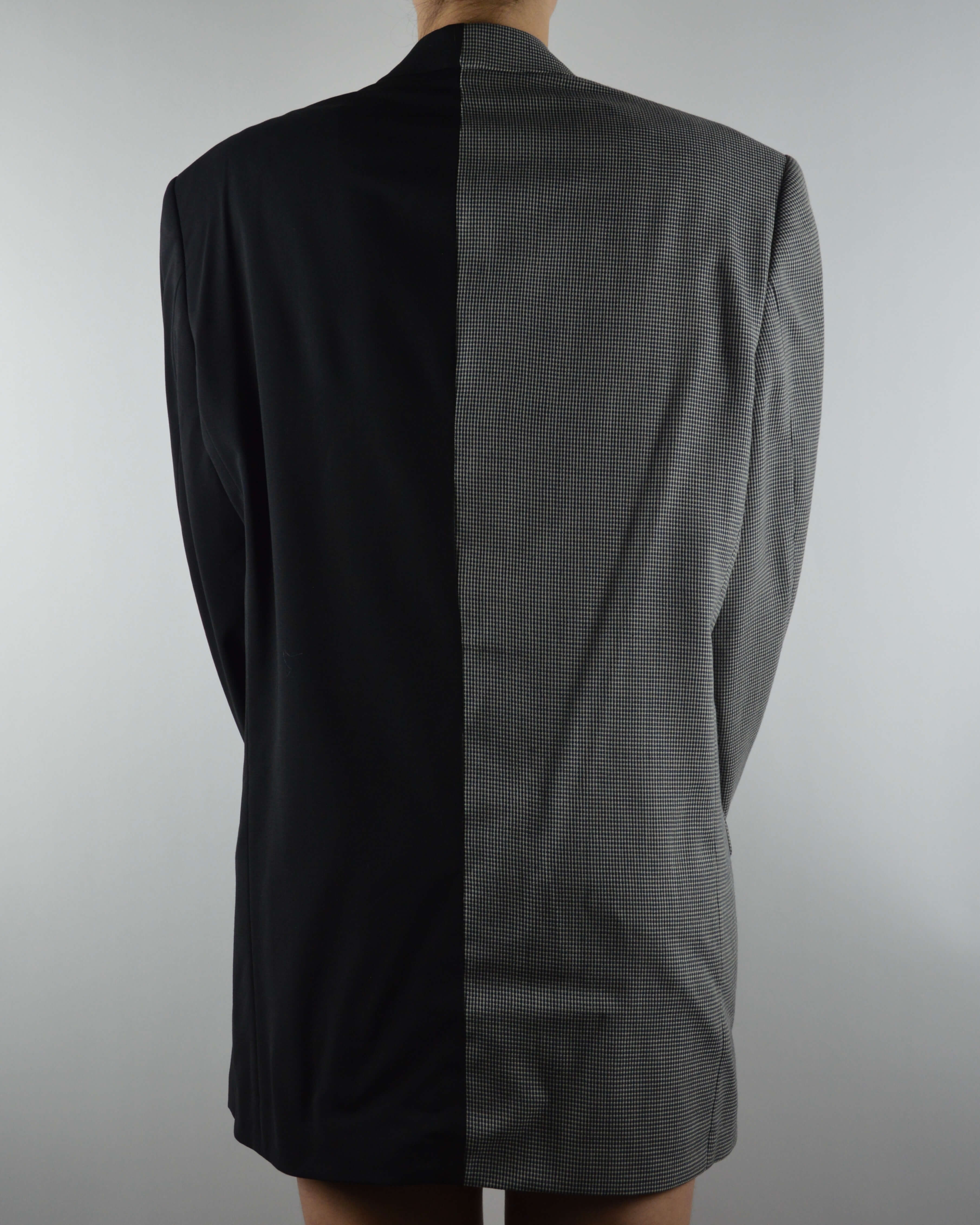 DUO Blazer - B&W (M/XL)