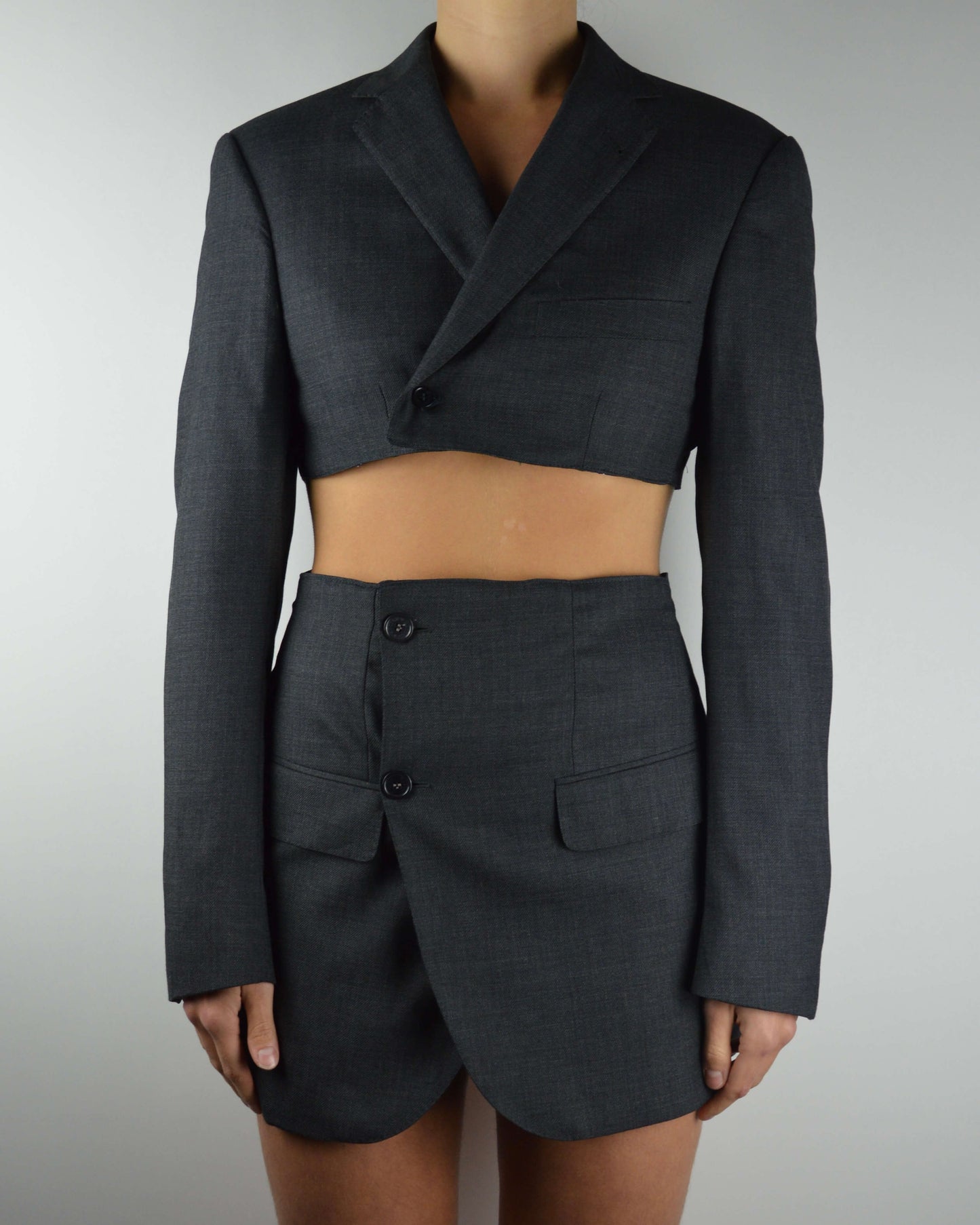 Blaset - Textured Dark Grey (XS/S)