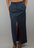 Traje de falda cruzado azul (talla S/M)