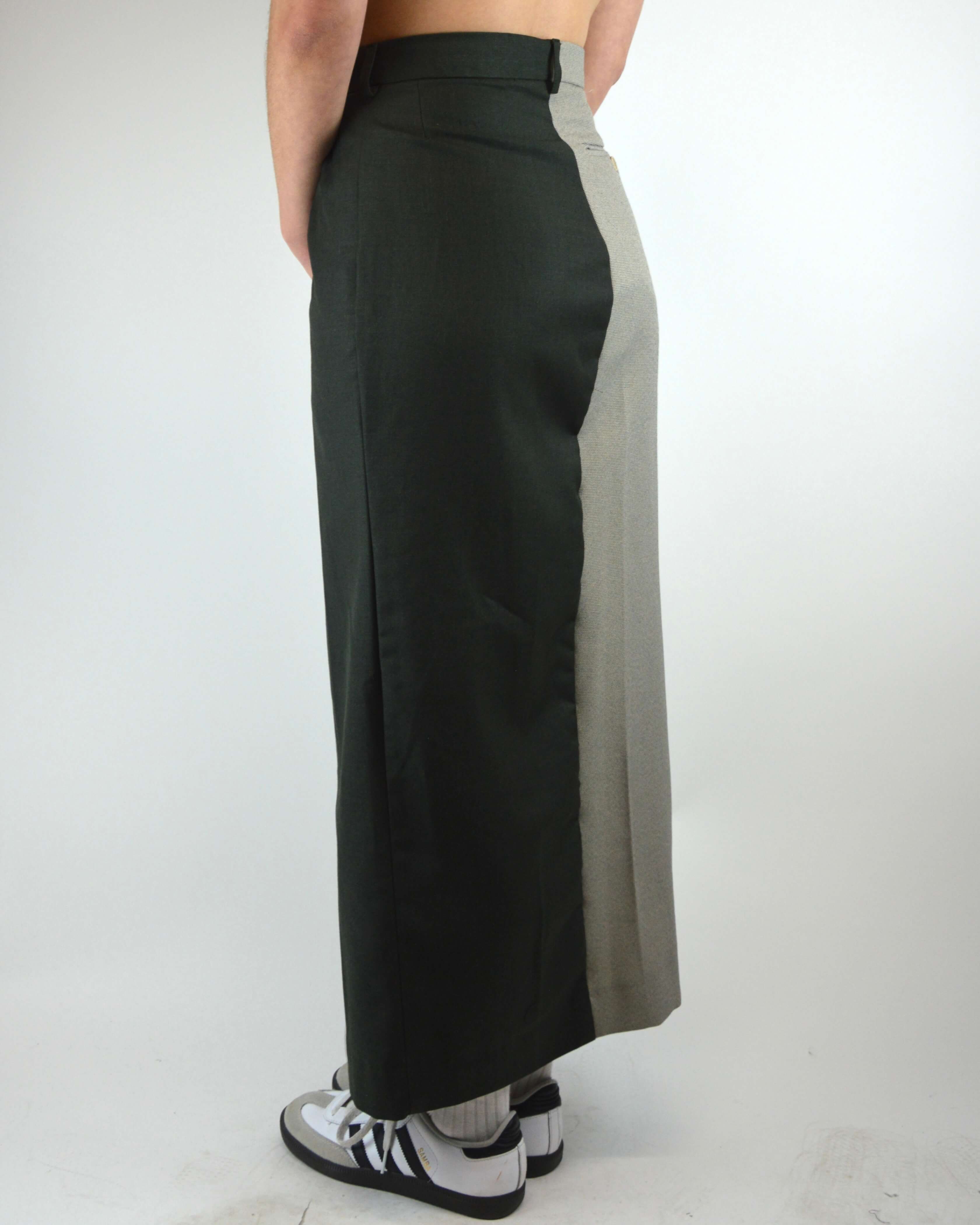 DUO Long Skirt - Darker Green On Top (S/M)