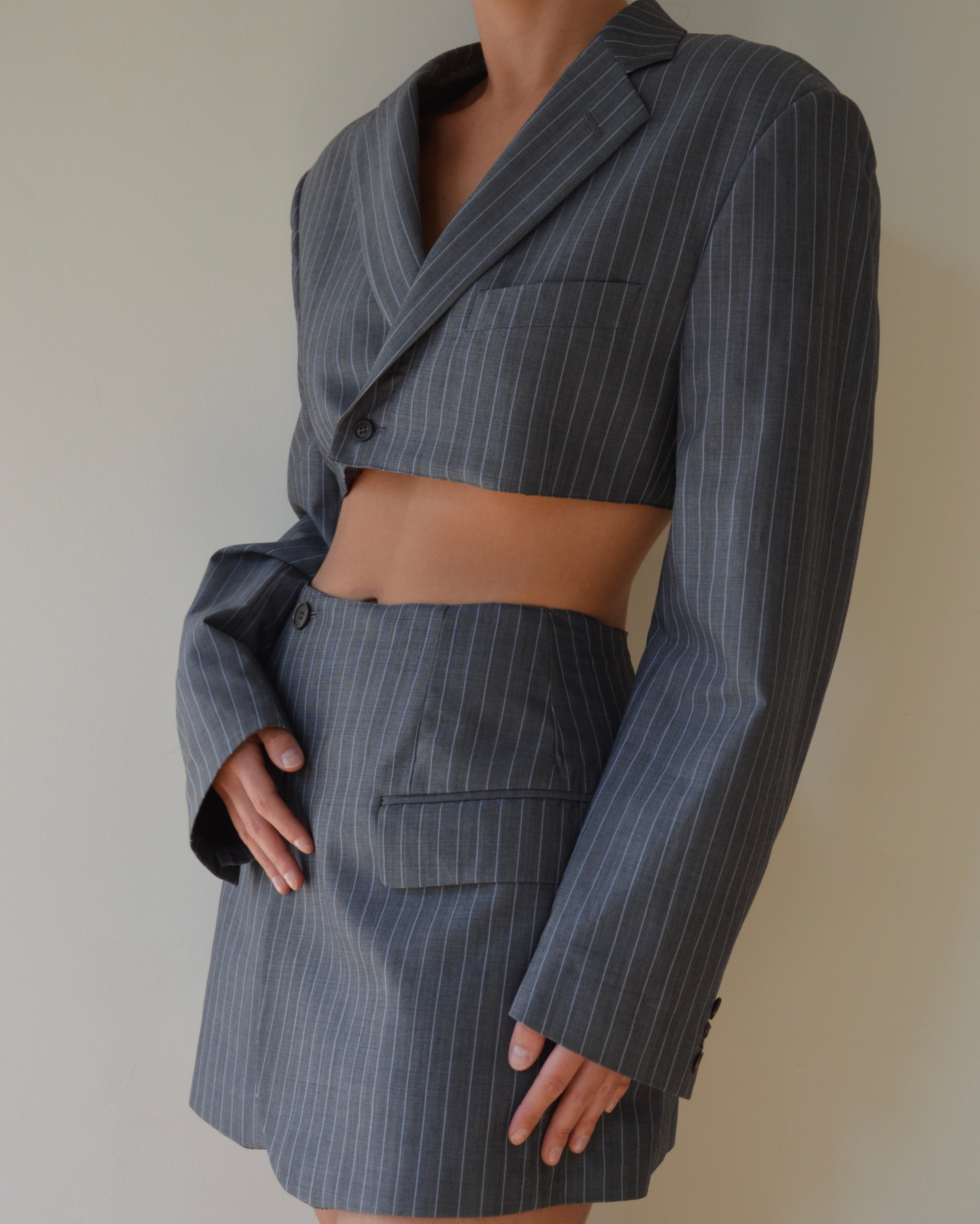 Ensemble veste et pantalon - rayures grises et bleues (XS/S)