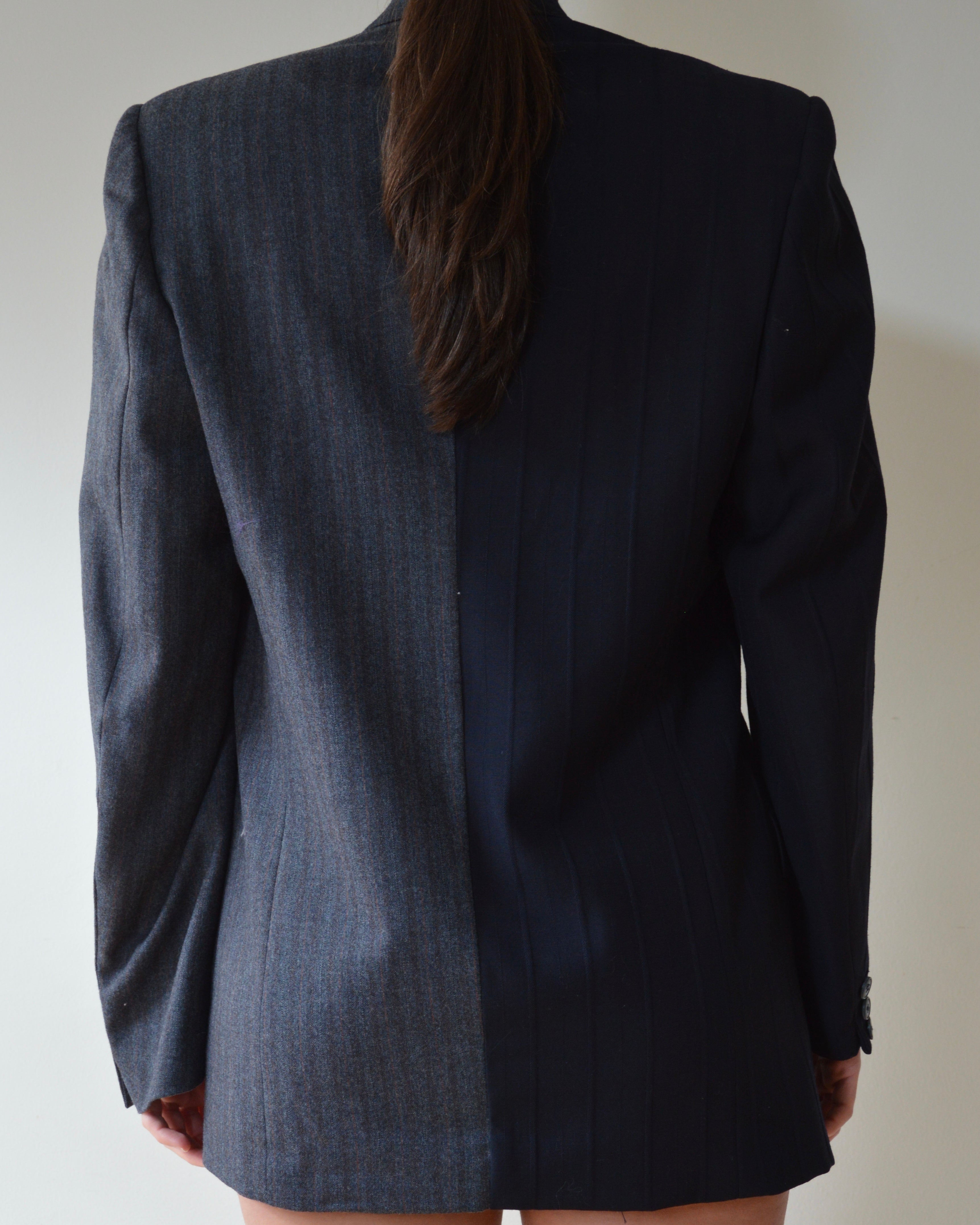 Blazer DUO - cruzado gris sobre azul marino (talla S/L)