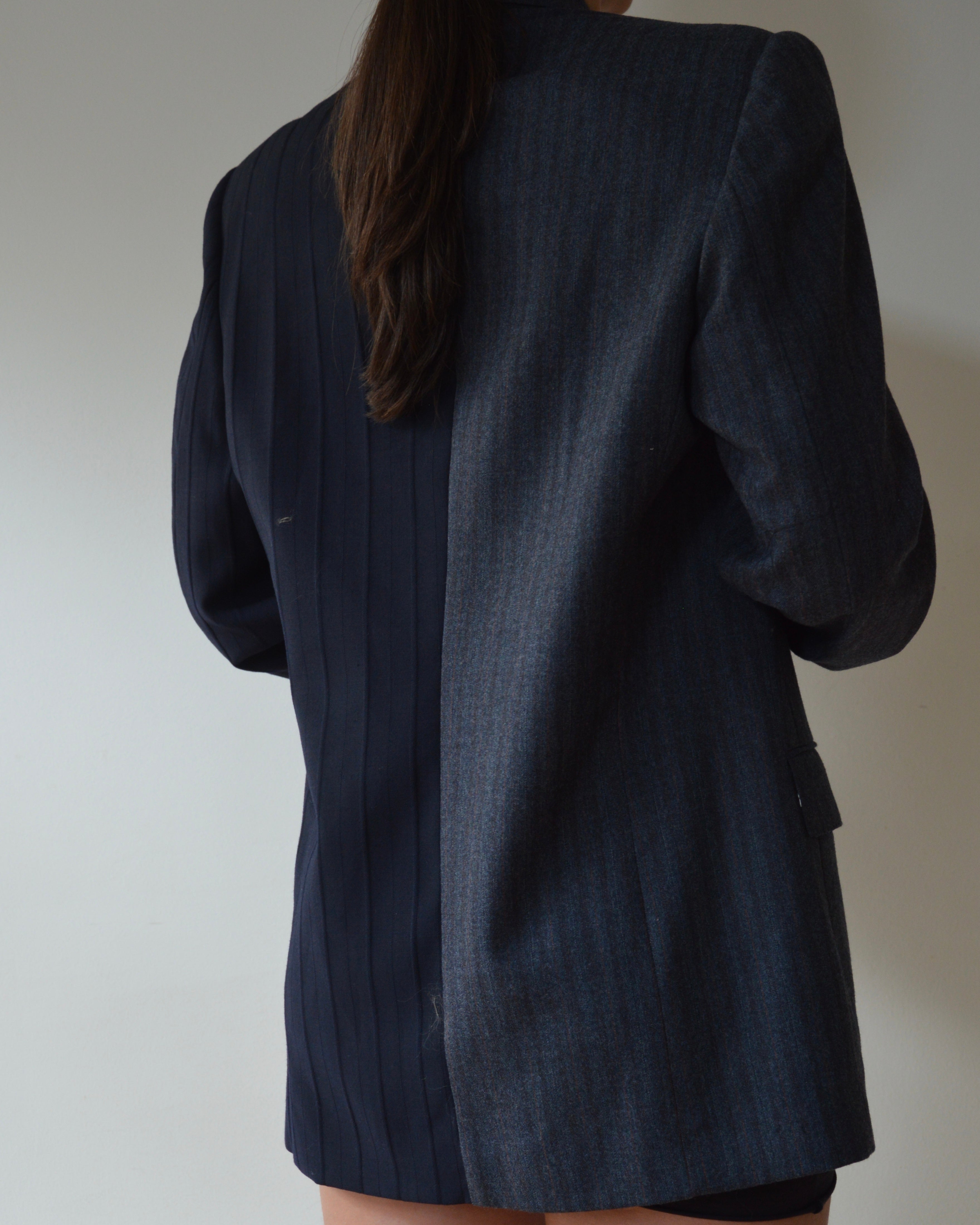 Blazer DUO - cruzado azul marino sobre gris (talla S/L)