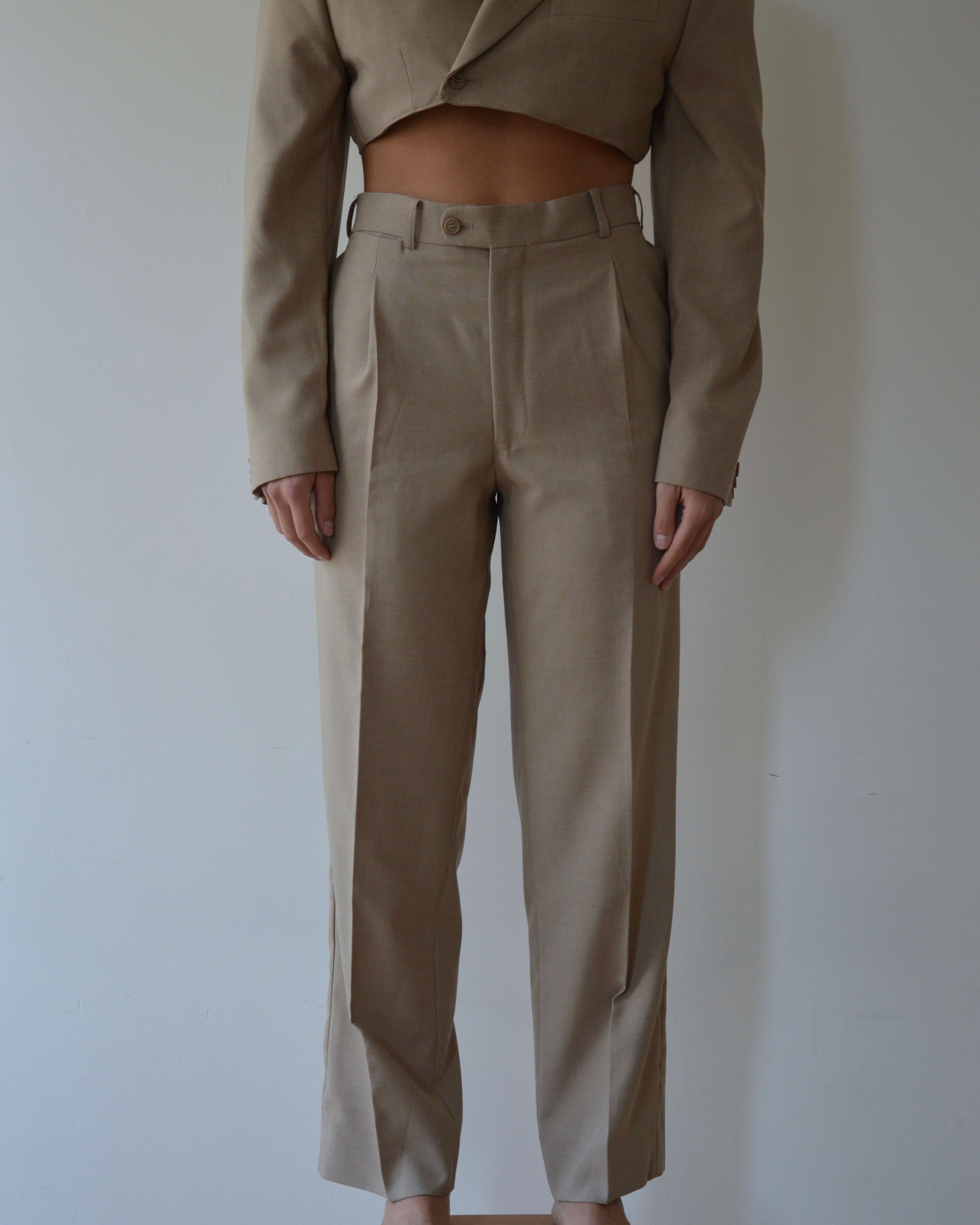 Vegan Blaset with trousers - beige (XS/S)