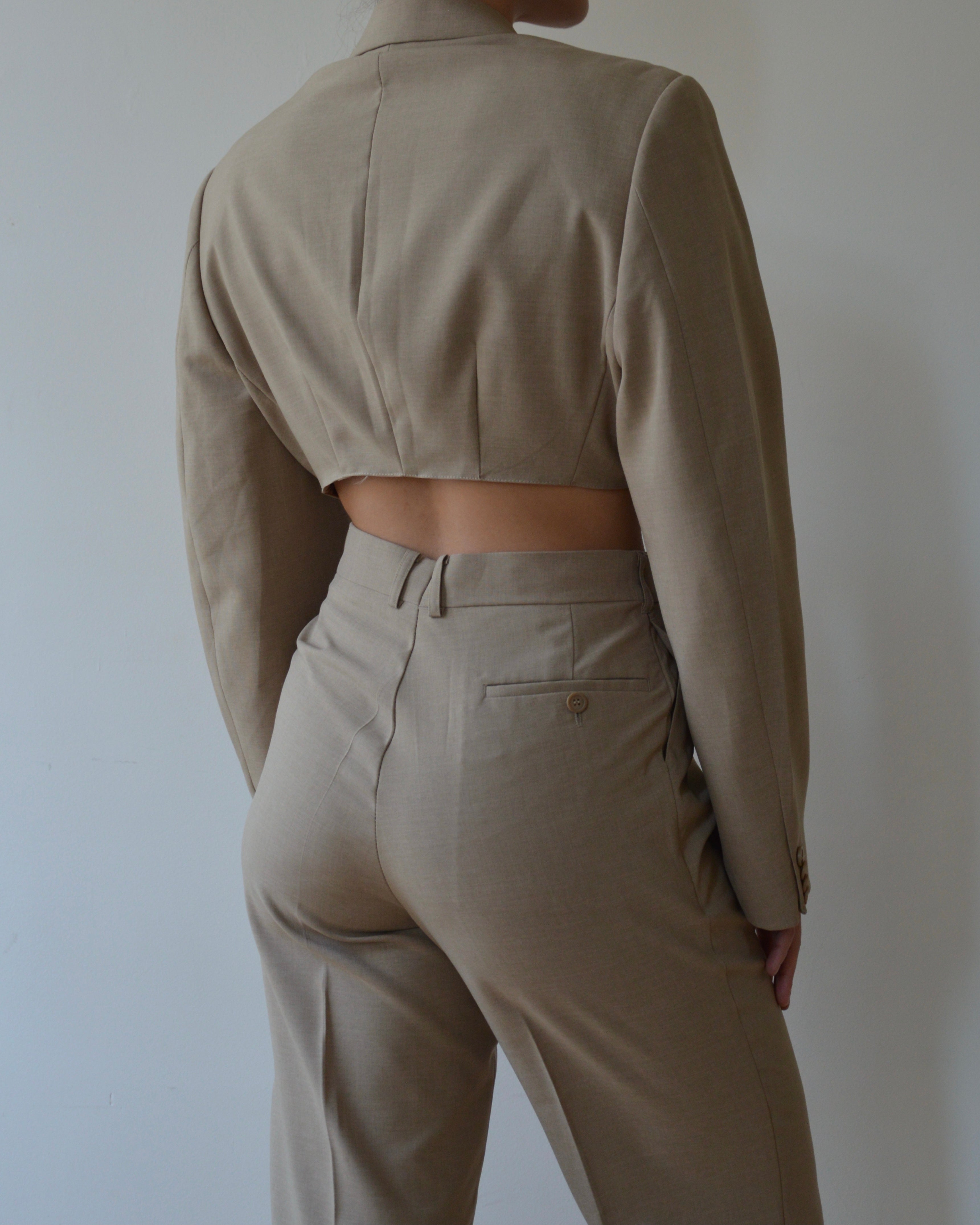 Vegan Blaset with trousers - beige (XS/S)