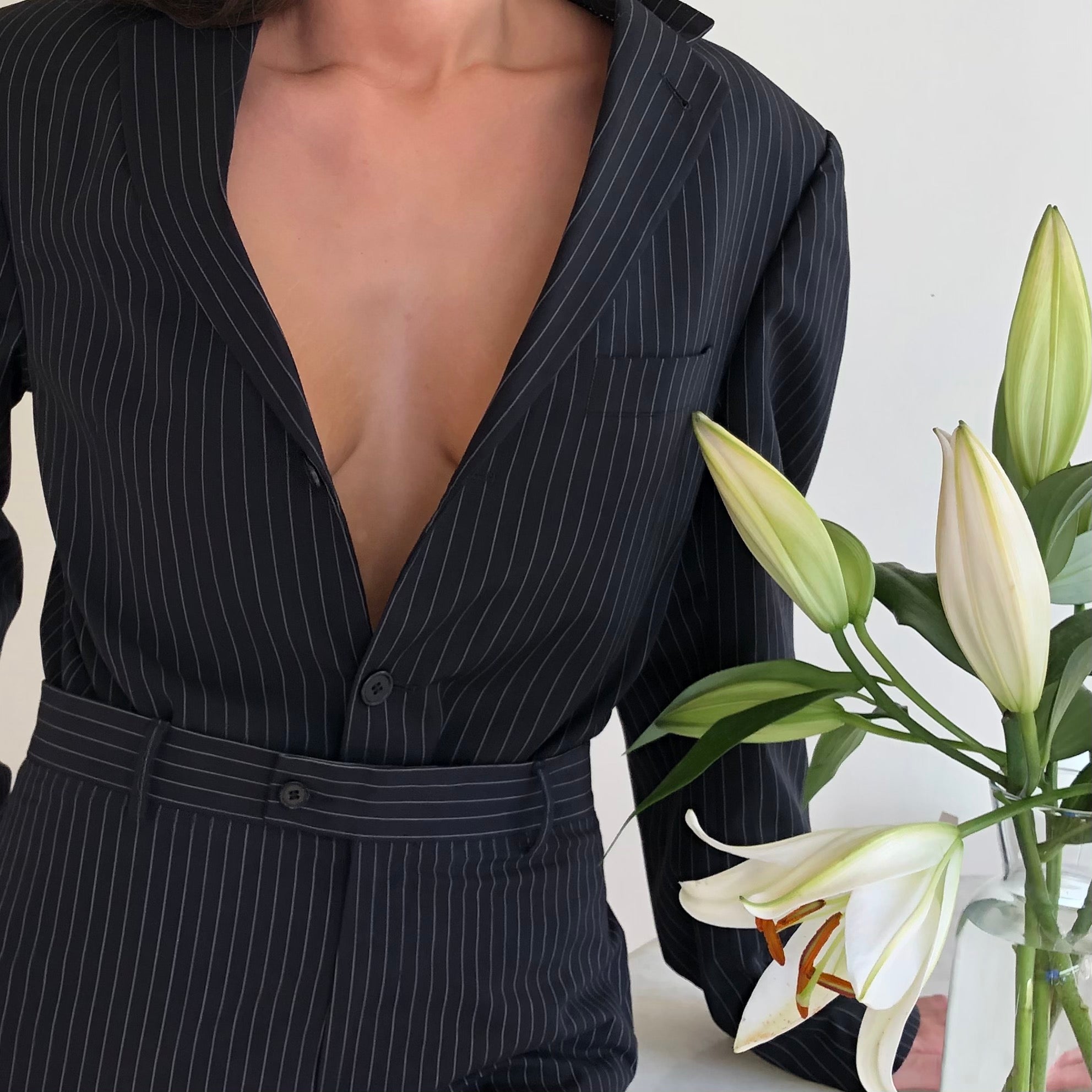 Suit - black striped (S/M)