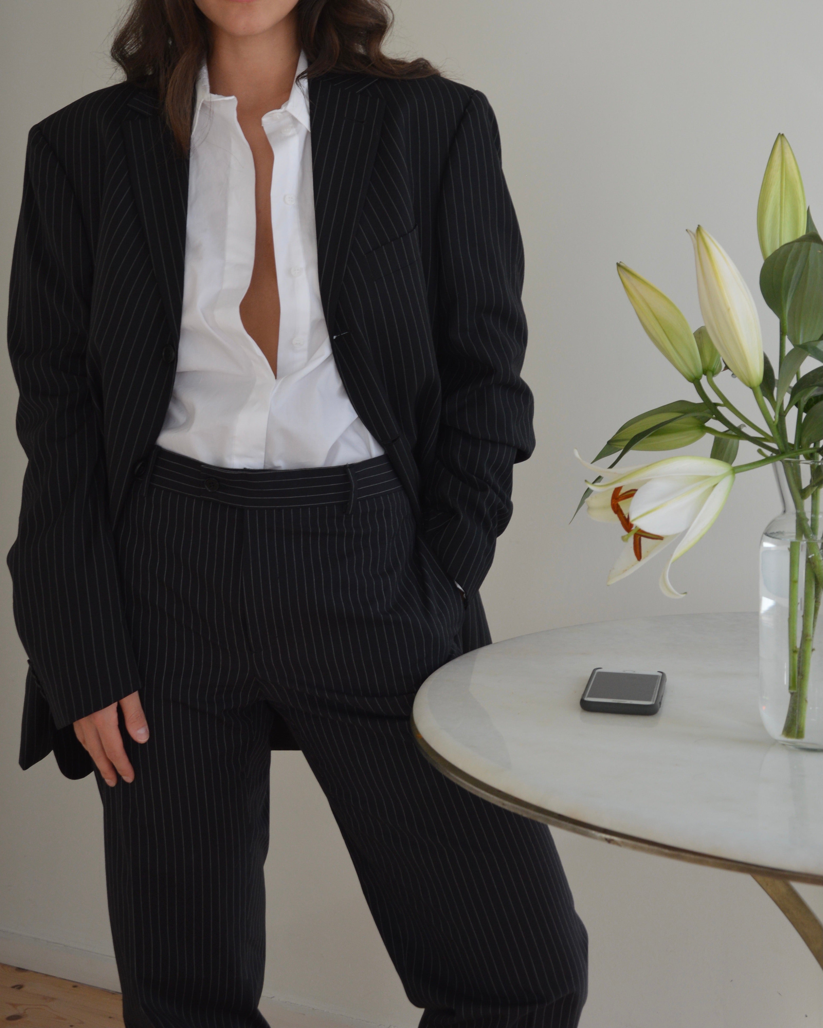 Suit - black striped (S/M)